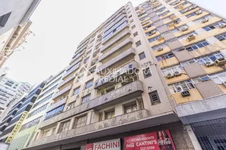 Apartamento com 2 Quartos à venda, 73m² no Centro Histórico, Porto Alegre