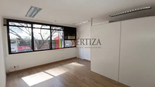 Sala Comercial à venda, 28m² no Vila Olímpia, São Paulo