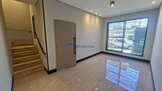 Sobrado com 3 Quartos para alugar, 150m² no Vila Guarani (Z Sul), São Paulo