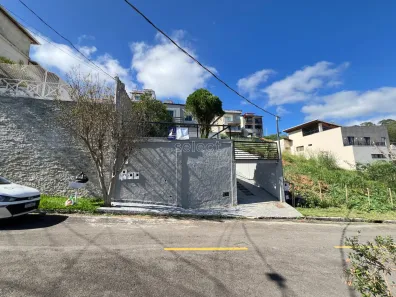 Casa de Condomínio com 3 Quartos à venda, 202m² no São Pedro, Juiz de Fora