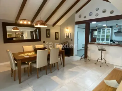 Casa de Condomínio com 4 Quartos à venda, 299m² no Chapéu do Sol, Porto Alegre
