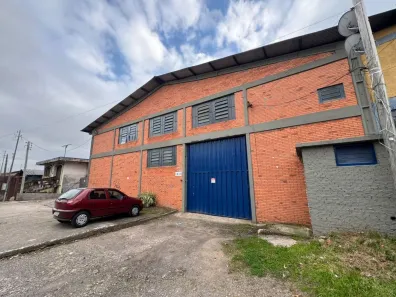 Galpão/Depósito/Armazém para alugar, 874m² no Santa Fé, Caxias do Sul
