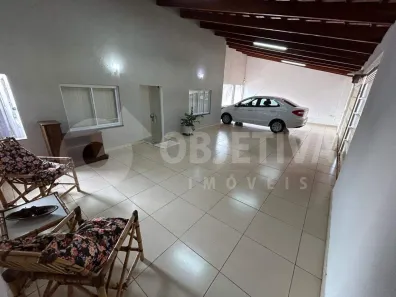 Casa com 3 Quartos à venda, 200m² no Tubalina, Uberlândia