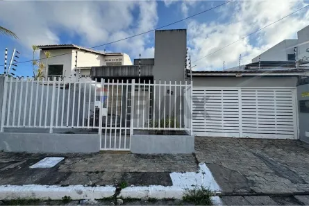 Casa com 3 Quartos à venda, 212m² no Jabotiana, Aracaju