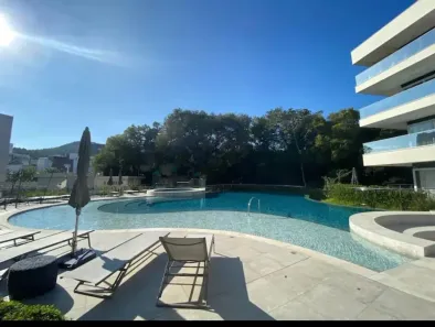 Apartamento com 3 Quartos para alugar, 130m² no Jurerê Internacional, Florianópolis