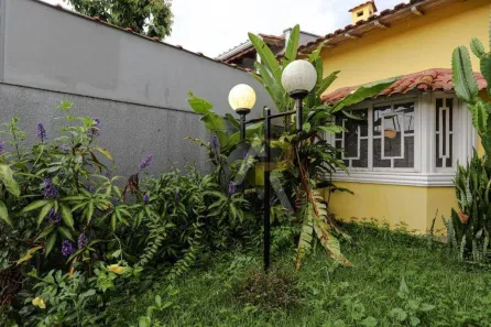 Sobrado com 4 Quartos à venda, 225m² no Vila Suissa, Mogi das Cruzes