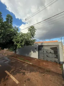 Casa com 3 Quartos à venda, 82m² no Jardim Batistão, Campo Grande