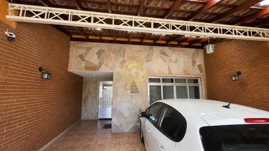 Casa com 3 Quartos para alugar, 150m² no Centro, Jacareí