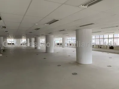 Sala Comercial para alugar, 950m² no República, São Paulo