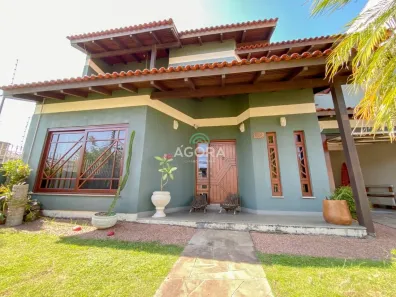 Casa com 4 Quartos para alugar, 256m² no Estância Velha, Canoas