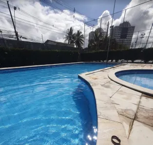 Apartamento com 2 Quartos para alugar, 55m² no Antares, Maceió