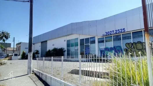 Galpão/Depósito/Armazém à venda, 725m² no Centro, Pelotas