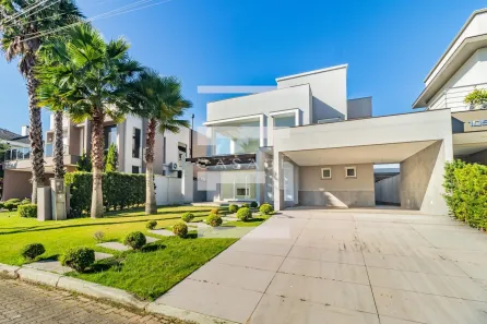 Casa de Condomínio com 3 Quartos à venda, 362m² no Central Park, Cachoeirinha