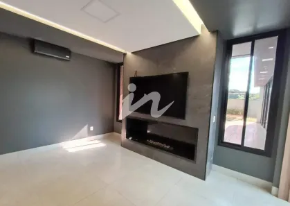 Casa com 3 Quartos à venda, 272m² no Granja Marileusa, Uberlândia
