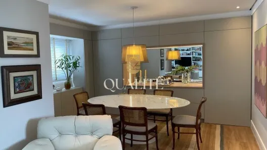 Apartamento com 2 Quartos à venda, 135m² no Centro, Florianópolis
