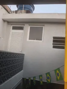 Sobrado com 2 Quartos à venda, 178m² no Vila Iasi, Taboão da Serra