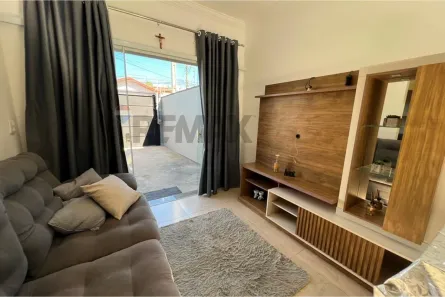 Casa com 2 Quartos à venda, 60m² no Jardim Novo II, Mogi Guaçu