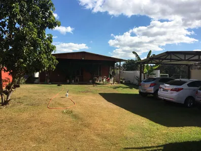Fazenda/Sítio com 5 Quartos à venda, 200m² no Loteamento Aracê de Santo Antonio I, São Carlos
