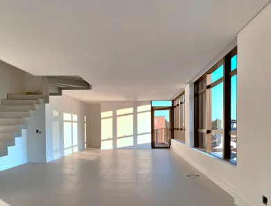 Cobertura com 4 Quartos à venda, 330m² no Bigorrilho, Curitiba
