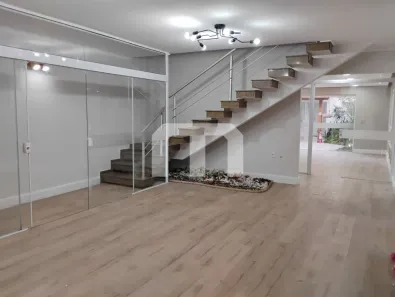 Sobrado com 7 Quartos para venda ou aluguel, 252m² no Vila Regente Feijó, São Paulo