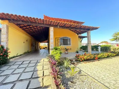 Casa de Condomínio com 3 Quartos à venda, 180m² no Outeiro, Araruama