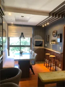 Apartamento com 2 Quartos para venda ou aluguel, 72m² no Petrópolis, Porto Alegre