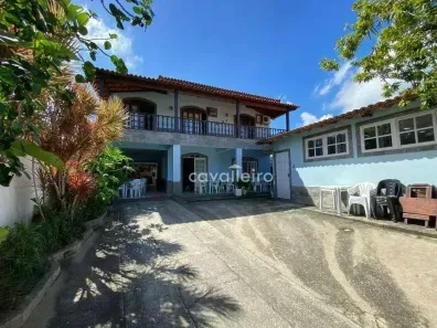 Casa com 6 Quartos à venda, 242m² no Centro, Maricá