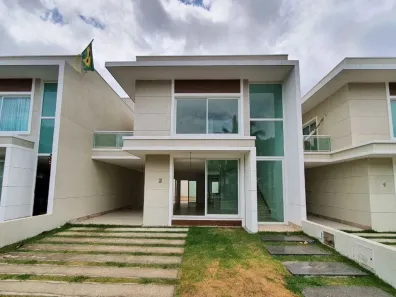 Casa com 4 Quartos à venda, 193m² no Sabiaguaba, Fortaleza