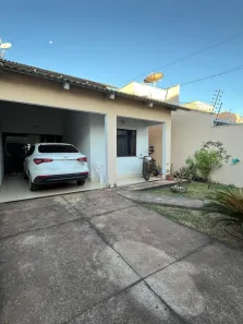 Casa com 3 Quartos para alugar, 127m² no Plano Diretor Sul, Palmas