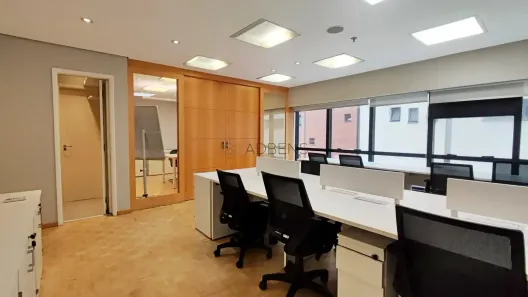 Sala Comercial para alugar, 50m² no Vila Nova Conceição, São Paulo