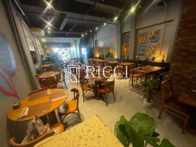 Ponto Comercial à venda, 204m² no Encruzilhada, Santos