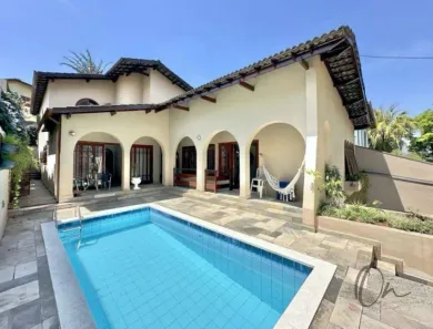 Casa com 4 Quartos à venda, 360m² no São Paulo II, Cotia