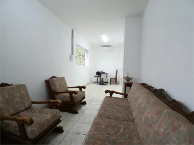 Casa com 3 Quartos para alugar, 130m² no Vila Hamburguesa, São Paulo