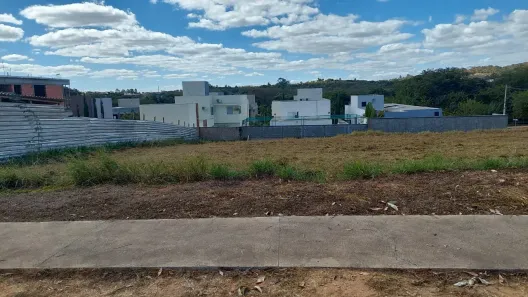 Lote/Terreno à venda, 600m² no Residencial Grand Royale, Montes Claros