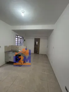 Casa com 1 Quarto para alugar, 60m² no Bussocaba, Osasco