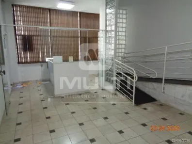 Casa com 1 Quarto para alugar, 253m² no Daniel Fonseca, Uberlândia
