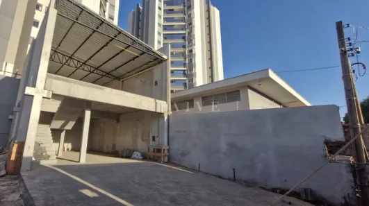Imóvel Comercial com 1 Quarto para alugar, 160m² no Jardim Santo Antônio, Londrina