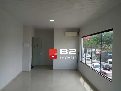 Apartamento com 1 Quarto para alugar, 28m² no Alto da Cruz, Camaçari