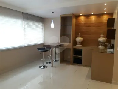 Apartamento com 3 Quartos para alugar, 151m² no Higienópolis, São Paulo