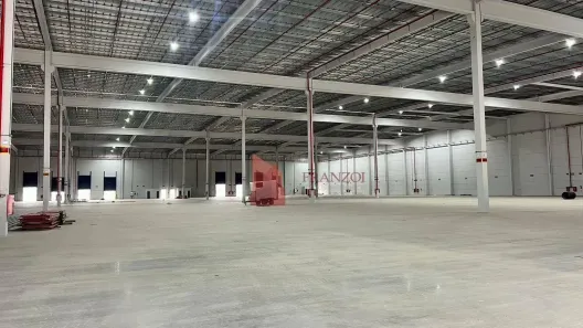 Galpão/Depósito/Armazém para alugar, 7000m² no São Roque, Itajaí