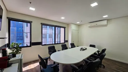 Sala Comercial para alugar, 150m² no Vila Olímpia, São Paulo