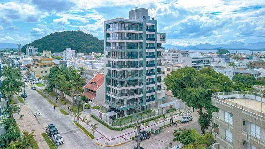 Apartamento com 3 Quartos à venda, 202m² no Guaratuba, Guaratuba