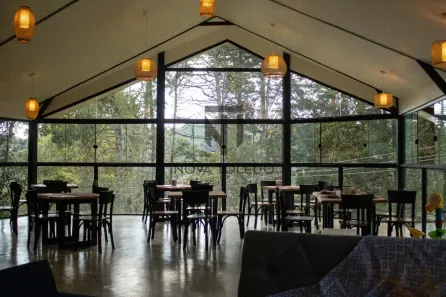 com 11 Quartos à venda, 950m² no Jardim Primavera, Campos do Jordão