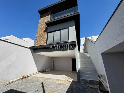 Casa com 3 Quartos para alugar, 175m² no Portais (Polvilho), Cajamar