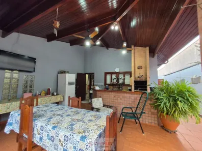 Casa de Condomínio com 3 Quartos à venda, 261m² no Parque da Imprensa, Mogi Mirim
