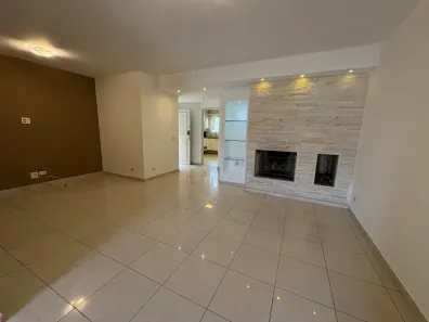 Casa com 3 Quartos para alugar, 160m² no Tamboré, Santana de Parnaíba