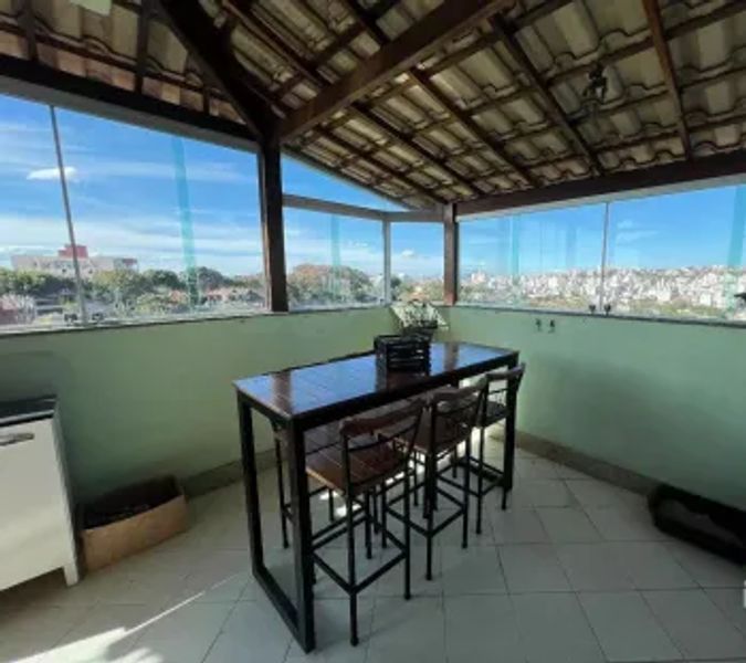 Apartamento com 4 quartos — Santa Terezinha, Belo Horizonte