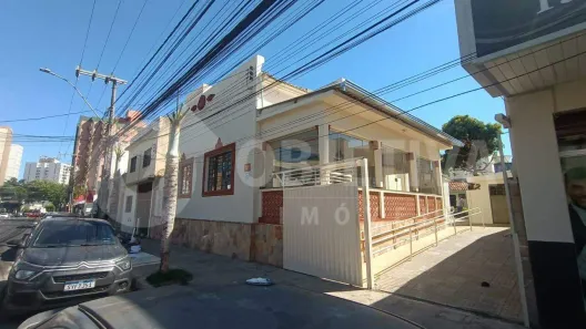 Casa com 3 Quartos à venda, 297m² no Centro, Uberlândia