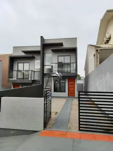Sobrado com 2 Quartos à venda, 63m² no Forquilhas, São José