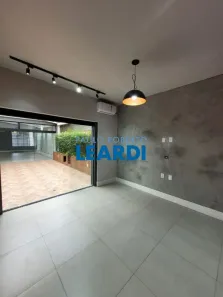 Casa com 5 Quartos à venda, 265m² no Sumaré, São Paulo